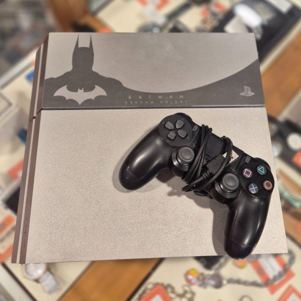 Playstation 4 batman editie 500 met controller, Sony, Zo goed als nieuw, Support@sony.com, 1-7-1 Konan, Minato-ku
Tokyo 108-0075
Japan
