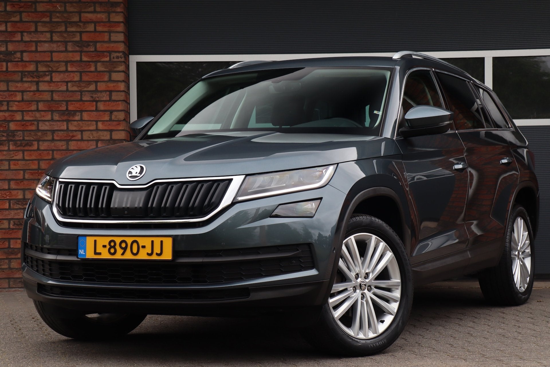 Skoda Kodiaq 1.5 TSI Business Edition Plus 7p. Trekhaak, 4 cilinders, 150 pk, 7 stoelen, Origineel Nederlands
