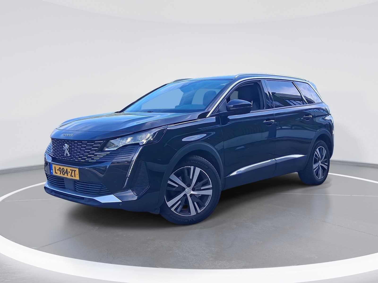 Peugeot 5008 1.2 Turbo Blue Lease Allure 2021 | L-984-ZT, Voorwielaandrijving, Gebruikt, Euro 6, 1199 cc