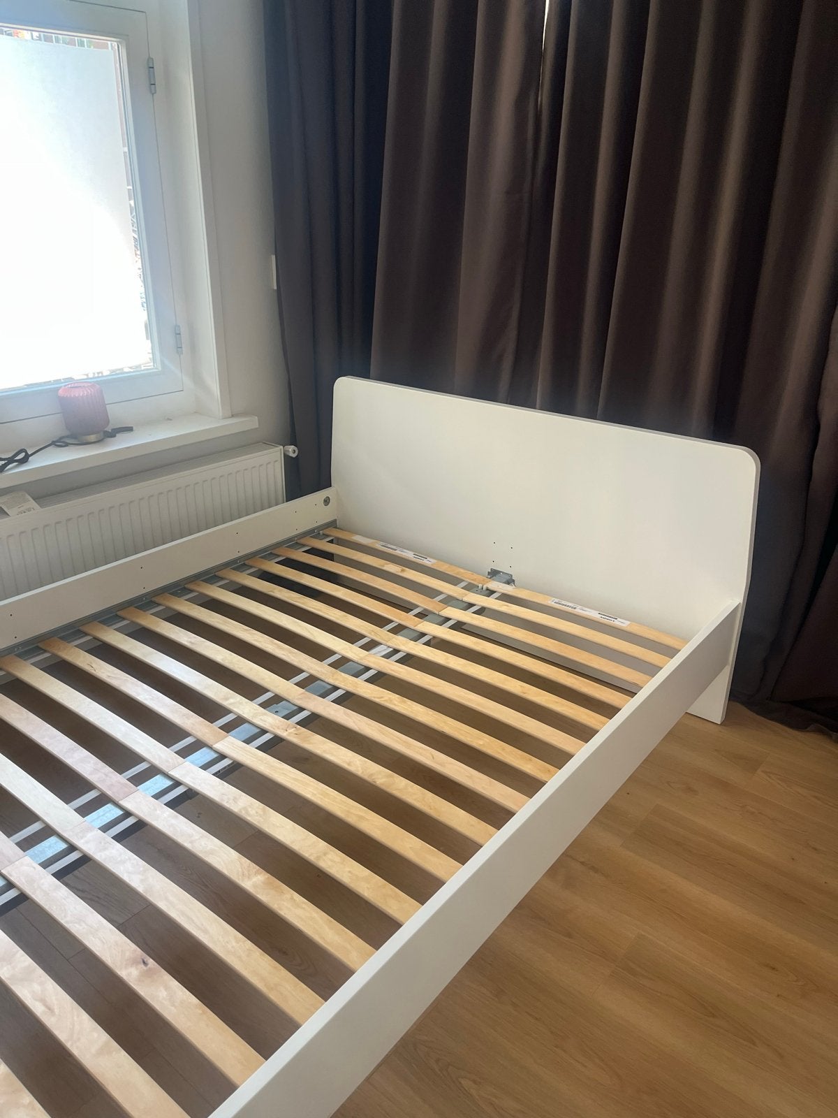 Ikea bed 140x200 wit met lattenbodem, Huis en Inrichting, Slaapkamer | Bedden, Ophalen, Gebruikt, Wit, Tweepersoons