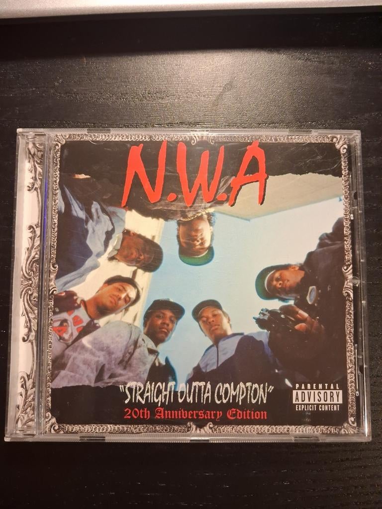 N.W.A. - Straight Outta Compton (20th Anniversary Edition), Cd's en Dvd's, Ophalen of Verzenden, 2000 tot heden, Zo goed als nieuw