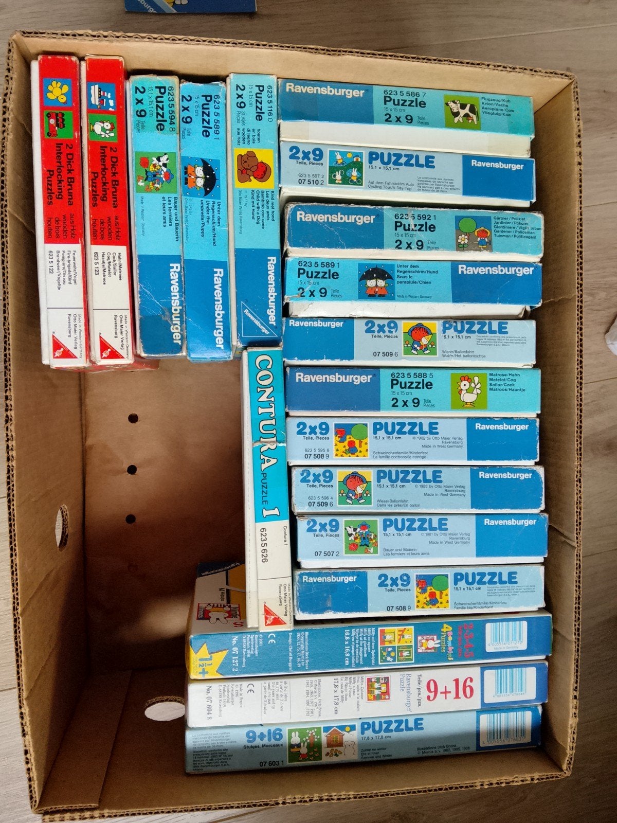 Grote partij Ravensburger en Dick Bruna puzzels, 2 tot 4 jaar, Gebruikt, 10 tot 50 stukjes, Ophalen of Verzenden