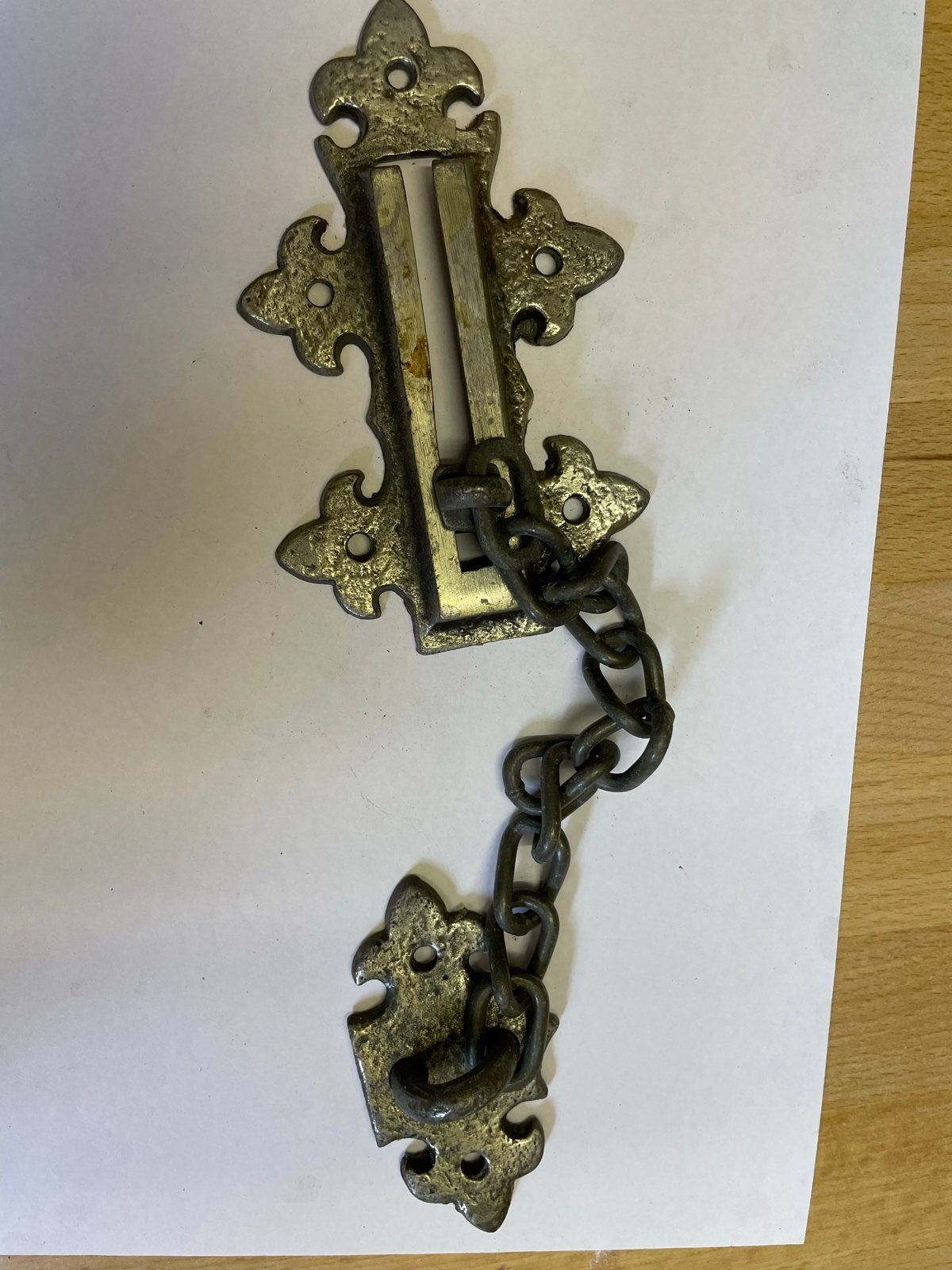 Antiek deurslot van geslagen ijzer met ketting, Ophalen of Verzenden
