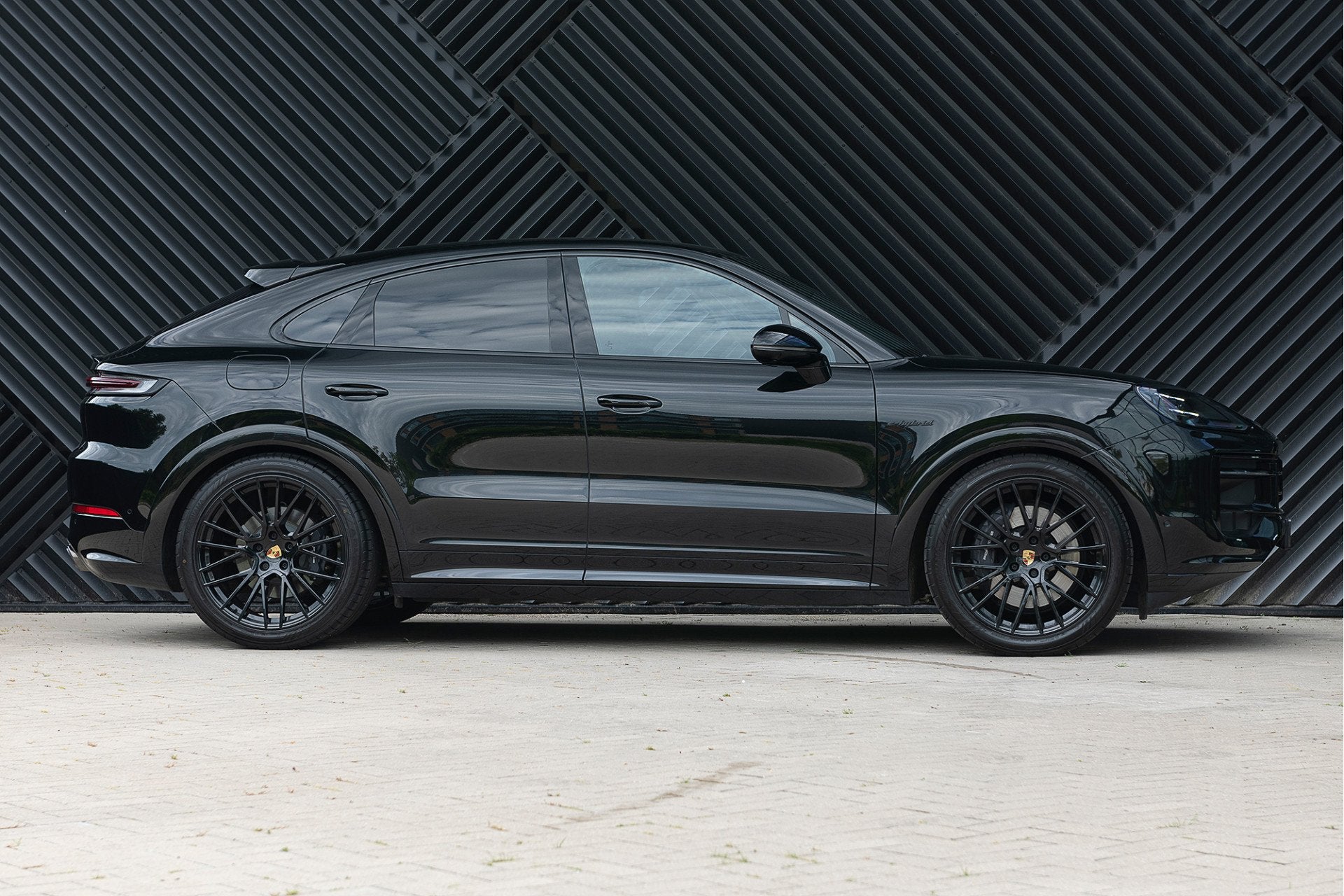 Porsche Cayenne Coupé 3.0 E-Hybrid Sport Design ACC Pano GT, Auto's, Automaat, Cayenne, Gebruikt, Zwart
