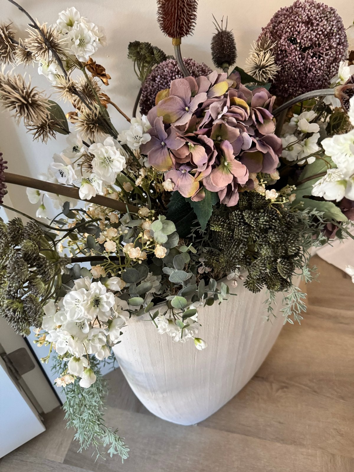 Prachtige grote pot met kunstbloemen (80x80 cm), Wit, Inclusief decoratie, Ophalen of Verzenden, Zo goed als nieuw
