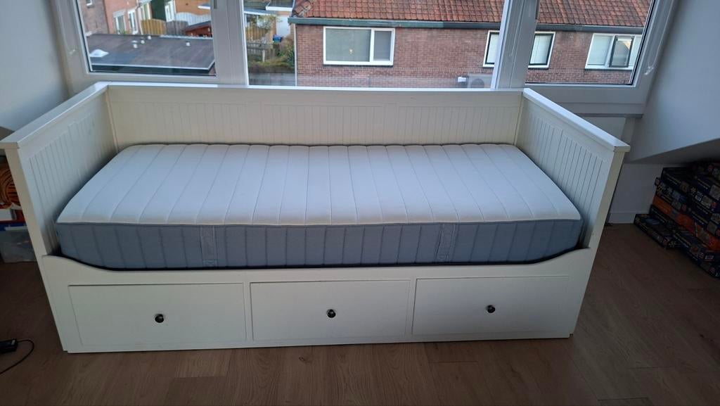 Hemnes bed van Ikea., Ophalen, Verstelbaar, Wit, Tweepersoons