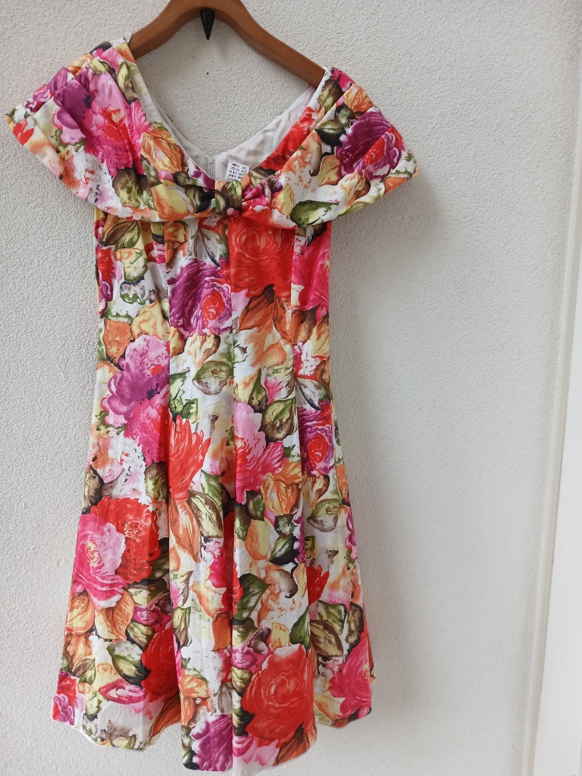 50/60er jaren vintage jurk maat 38 met pettycoat, Ophalen of Verzenden, Zo goed als nieuw, Maat 38/40 (M), Onder de knie