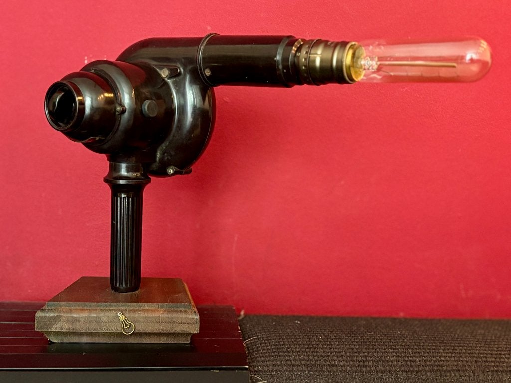 Tafellamp “Föhn”, Gebruikt, Vintage, 26 cm, Hout
