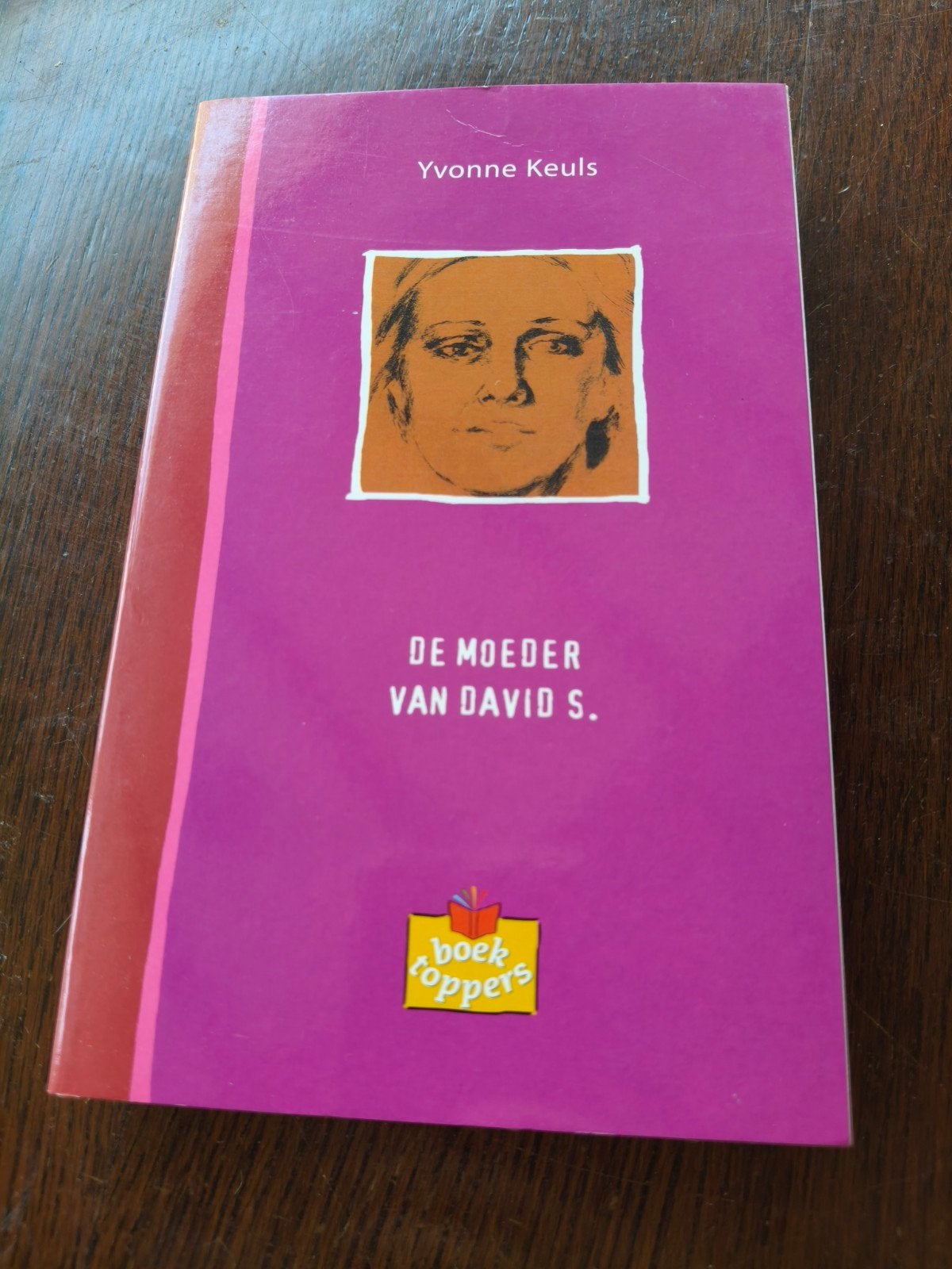 De Moeder van David S. - Yvonne Keuls (Boektoppers), Ophalen of Verzenden, Gelezen, Yvonne Keuls, Nederland