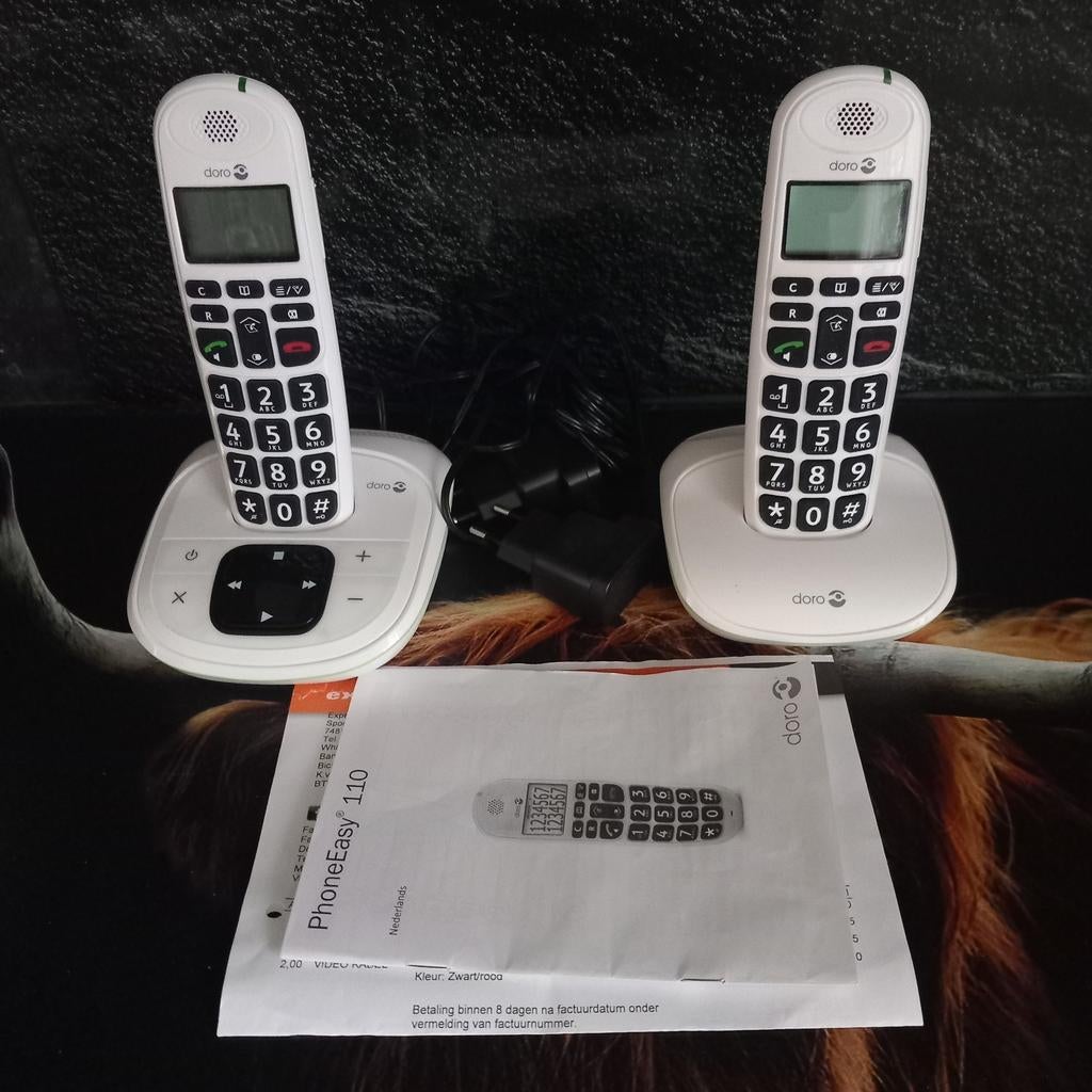 Doro PhoneEasy 110 seniorentelefoon., Ophalen, 2 handsets