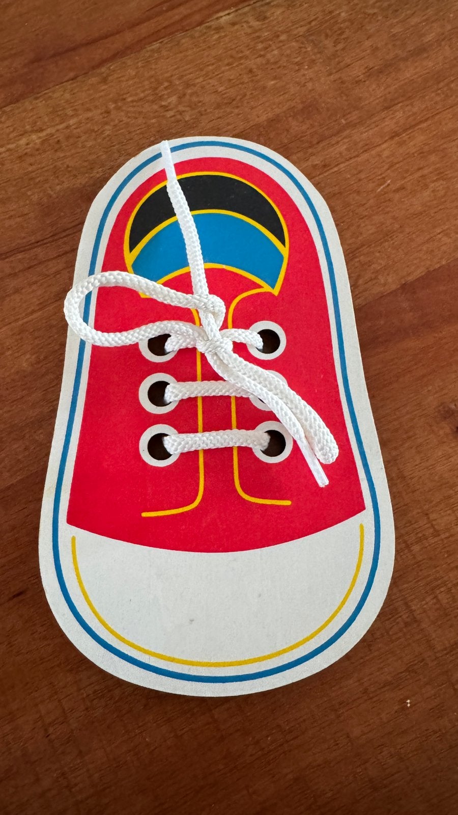 Strik plankje voor kinderen oefenen strikken, Ophalen of Verzenden, Zo goed als nieuw