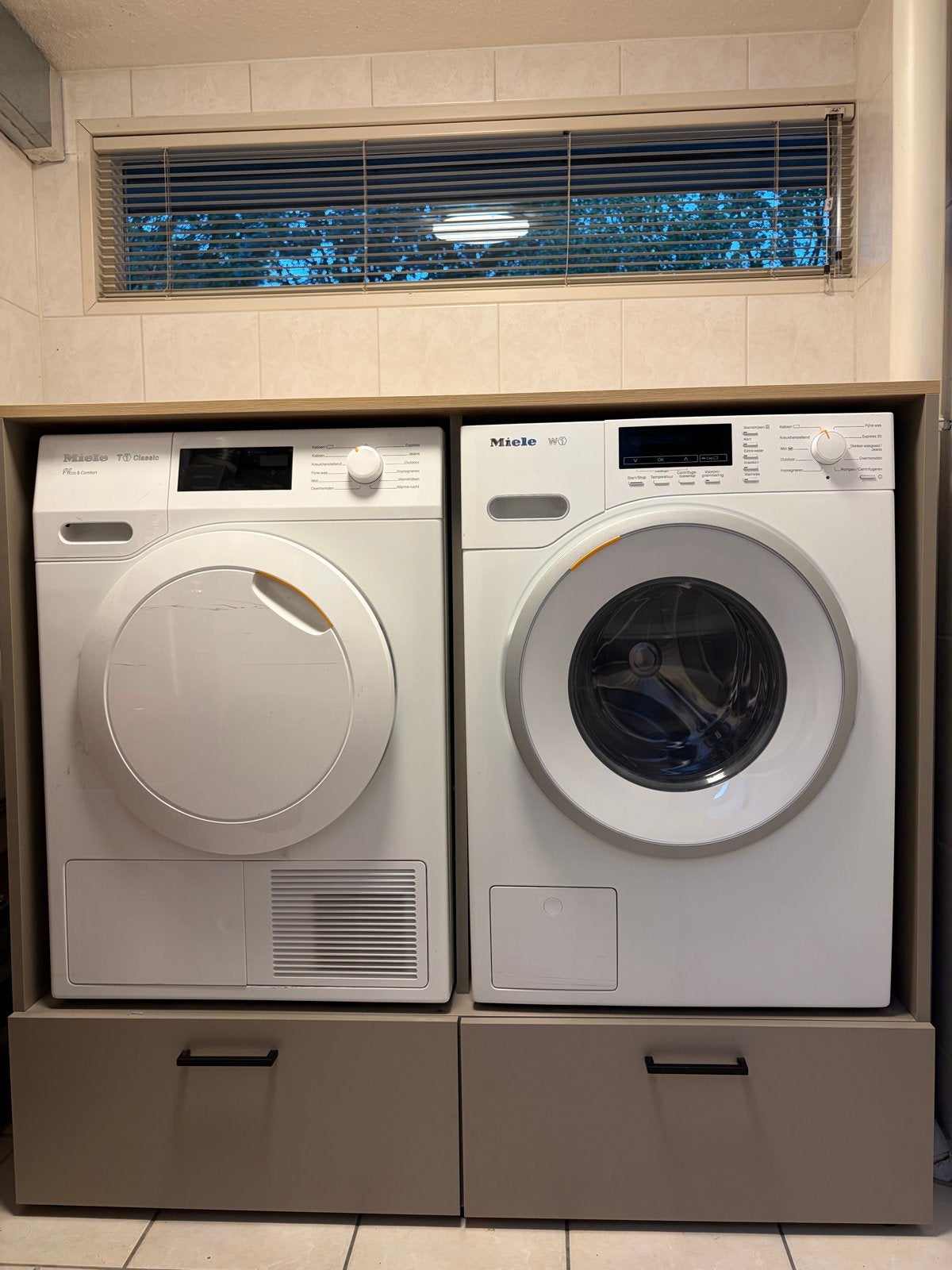 Wasmachine en droger ombouw kast, Ophalen, Zo goed als nieuw