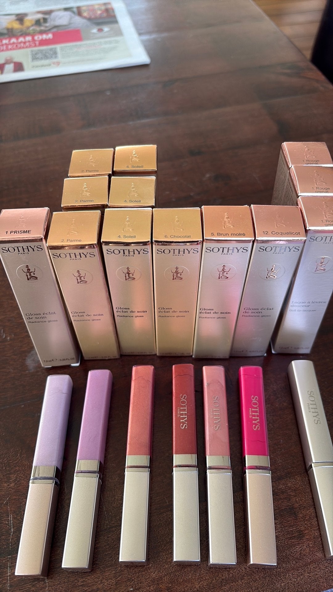 Sothys lipgloss - gloss eclat de soin, Nieuw, Ophalen of Verzenden, Make-up, Overige kleuren