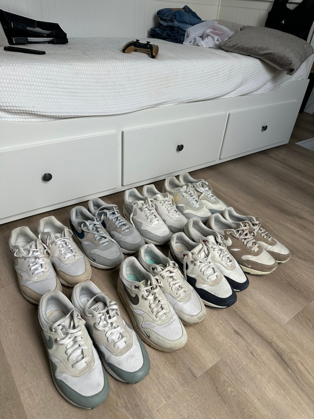Nike Air Max 1 – 8 paar – maat 44,5 – gebruikte staat, Kleding | Heren, Ophalen of Verzenden, Gedragen, Overige kleuren, Sneakers of Gympen