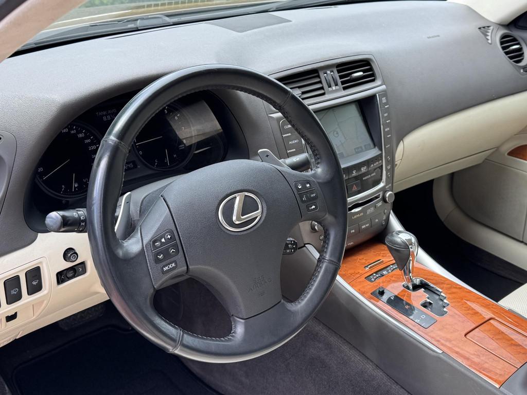 Lexus IS 250 V6 Luxury AdaptiveCruise MarkLevinson Dakraam, Auto's, Lexus, Automaat, Euro 5, Achterwielaandrijving, Gebruikt