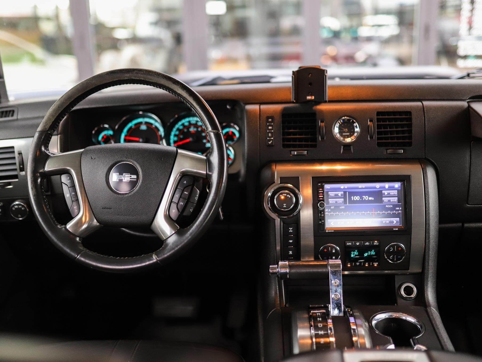 Hummer H2 6.2 V8 SUT Luxury Limited | Pano | Bose | Camera |, Automaat, Gebruikt, 8 cilinders, 398 pk
