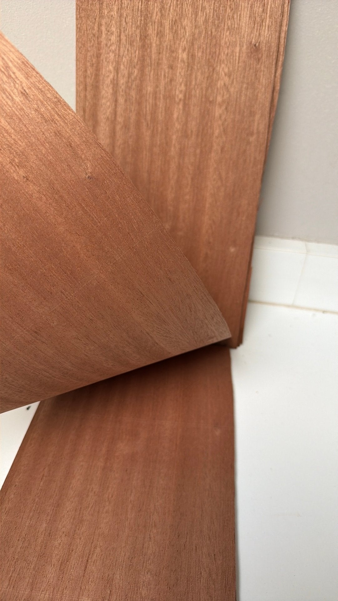 Kaya mahonie fineer 40x16cm 20 vel voor €6,50, Ophalen of Verzenden, Nieuw, Meerdere media