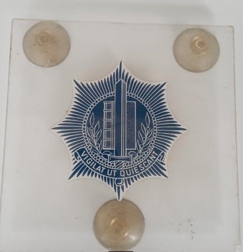 Gemeentepolitie Logo Plexiglas Plaat - Verzamelaarsobject, Verzamelen, Militaria | Algemeen, Ophalen of Verzenden, Overige soorten