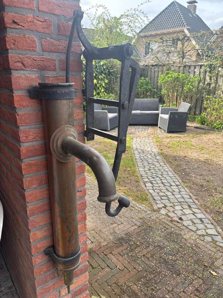 Antieke koperen handwaterpomp, Antiek en Kunst, Antiek | Koper en Brons, Ophalen, Koper