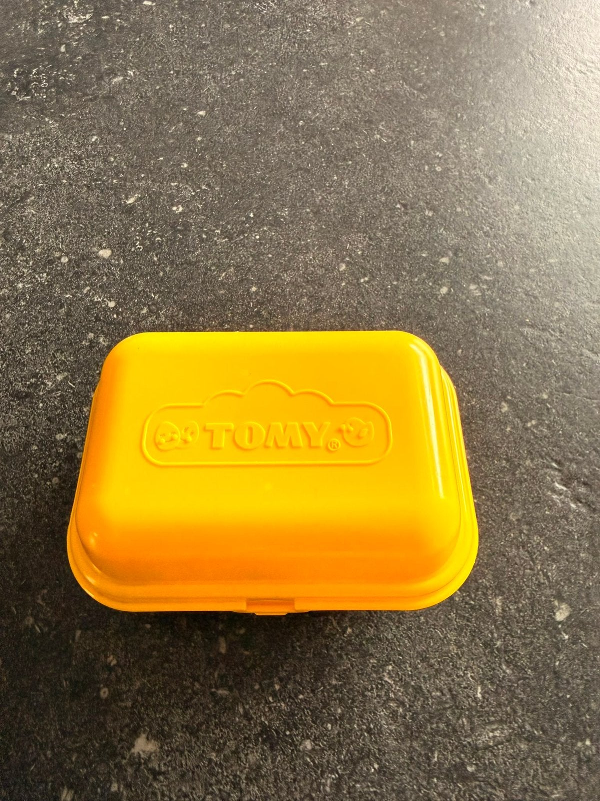 Leuke Tomy verrassingseieren, Ophalen, Gebruikt, Ontdekken