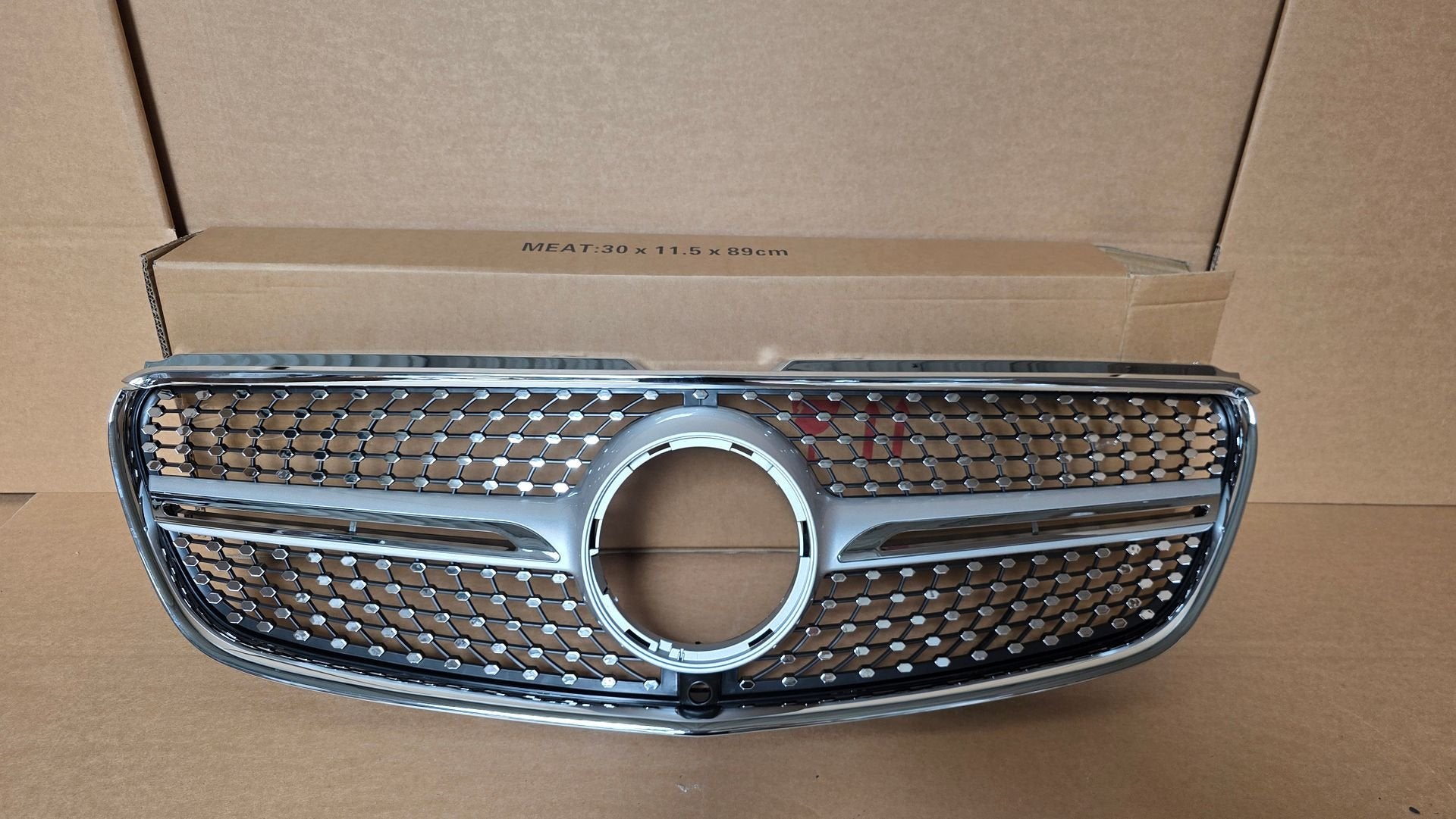 Nieuwe Diamond Grill Mercedes Vito W447 AMG Grill bj.2014-20, -, Nieuw, Ophalen of Verzenden, -