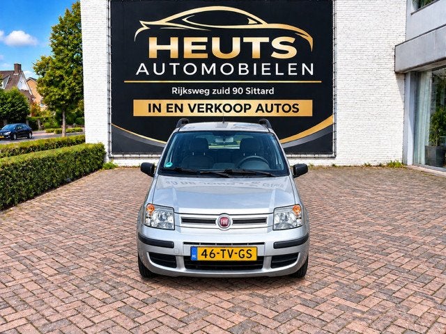 Fiat Panda 1.1 Active//Mooie Panda, Voorwielaandrijving, Dealer onderhouden, Stof, Zwart
