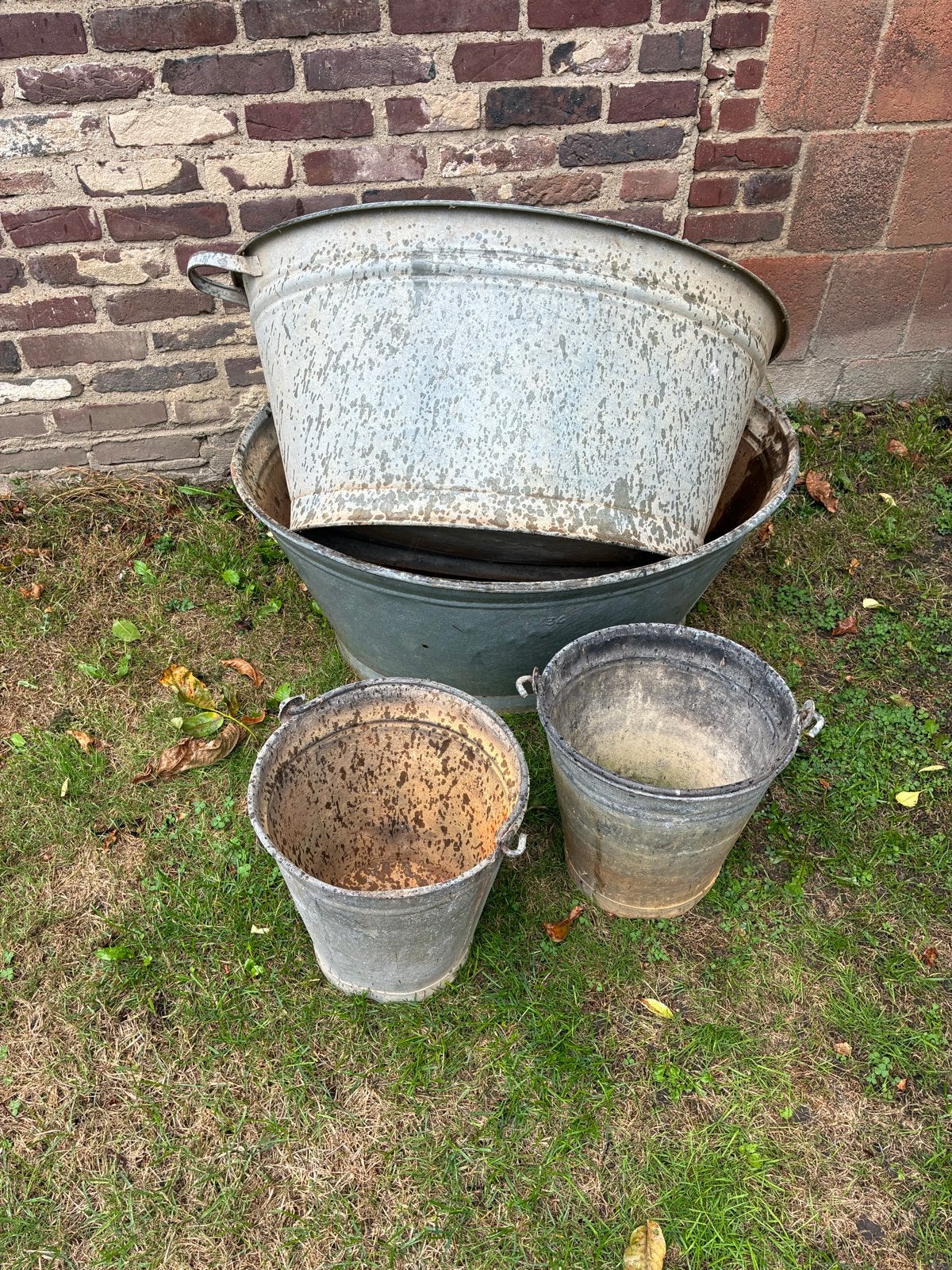 Set van 4 vintage zinken kuipen en emmers, Ophalen