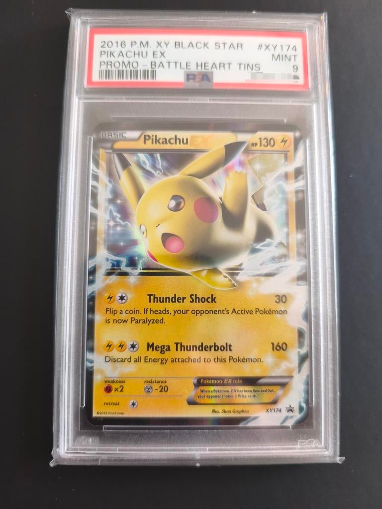 PSA 9 Pikachu XYPR 174 Promo 2016 Pokemon, Ophalen of Verzenden, Zo goed als nieuw