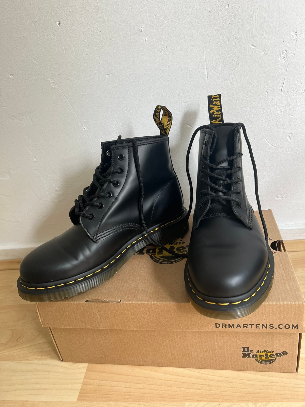 Dr. Martens 101 YS Black Smooth, Ophalen, Zo goed als nieuw, Zwart
