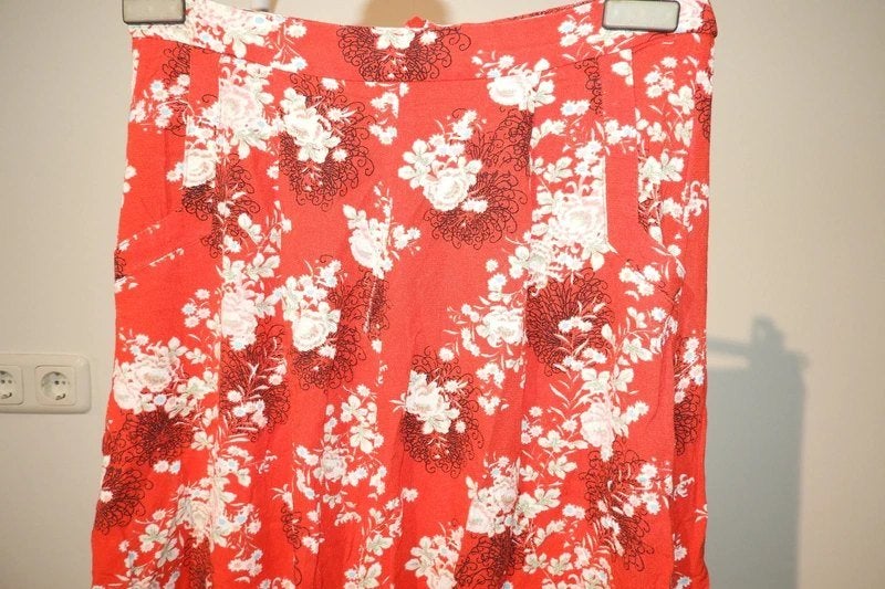 King Louie fijn luchtig rokje rood bloemen print mt S, Zo goed als nieuw, King Louie, Maat 36 (S), Boven de knie