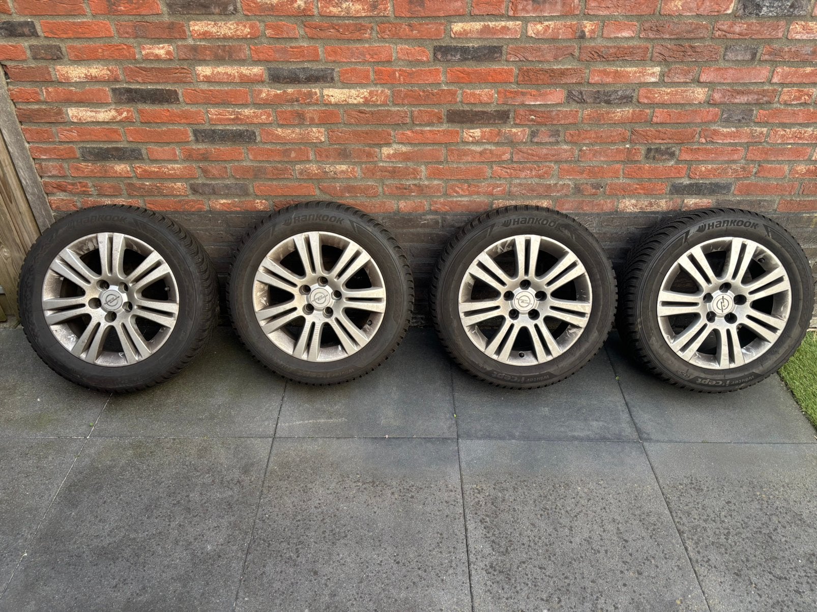 Opel astra H velgen 5 gats met nieuwe winterbanden set, Ophalen, 16 inch, Banden en Velgen, Nieuw