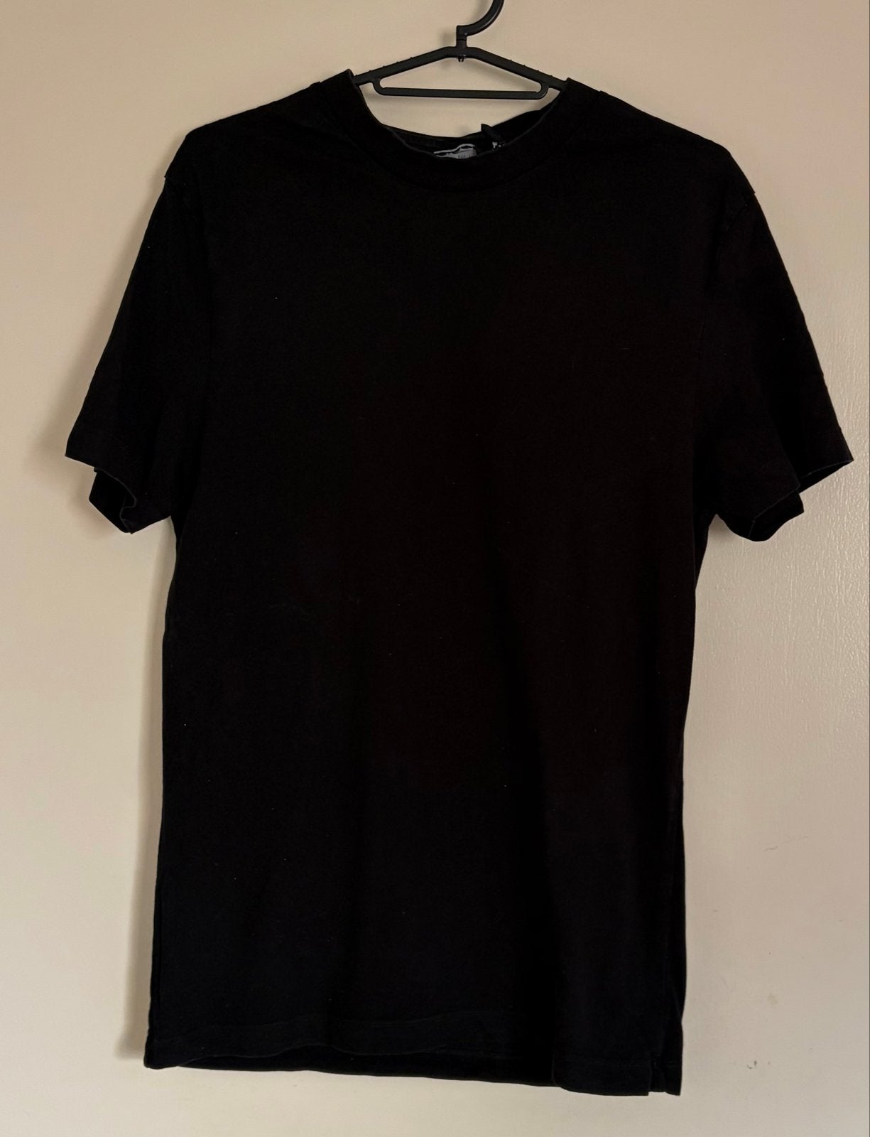 ASOS DESIGN T-shirt met engelprint - Zwart, Maat XS, Ophalen of Verzenden, Zo goed als nieuw, Maat 46 (S) of kleiner, Zwart