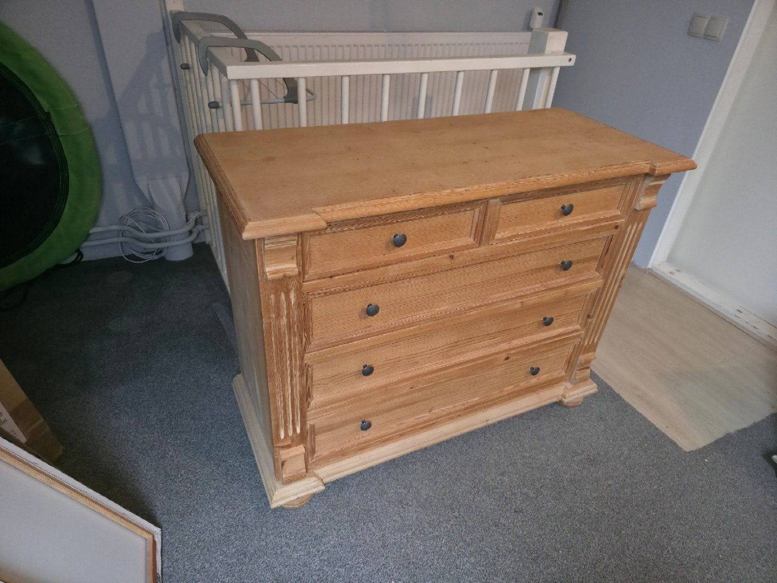 Houten ladekast met 2 bijpassende nachtkastjes, Ophalen, Gebruikt, 5 laden of meer, 50 tot 100 cm