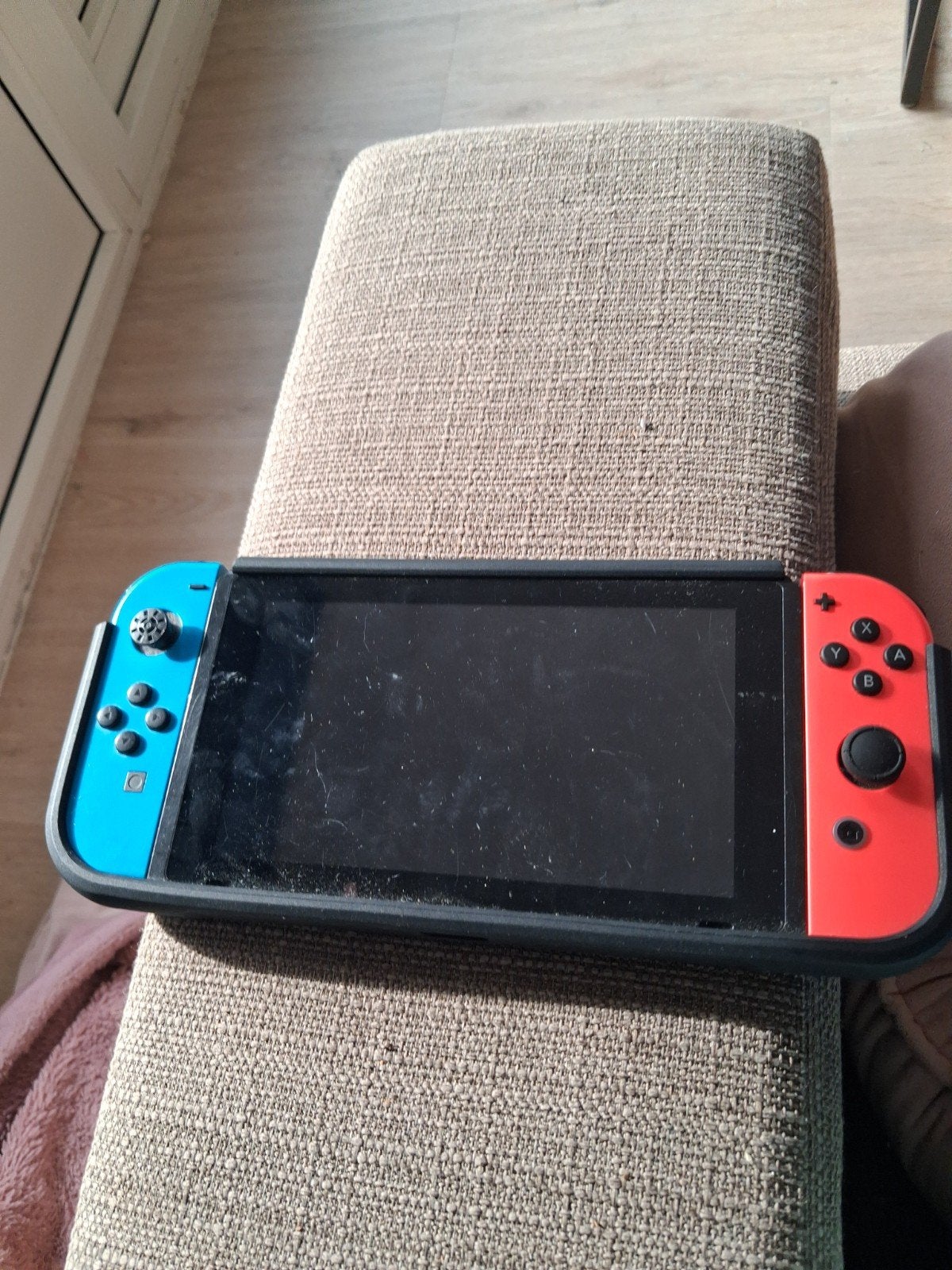 Nintendo Switch met 4 controllers en accessoires, Ophalen