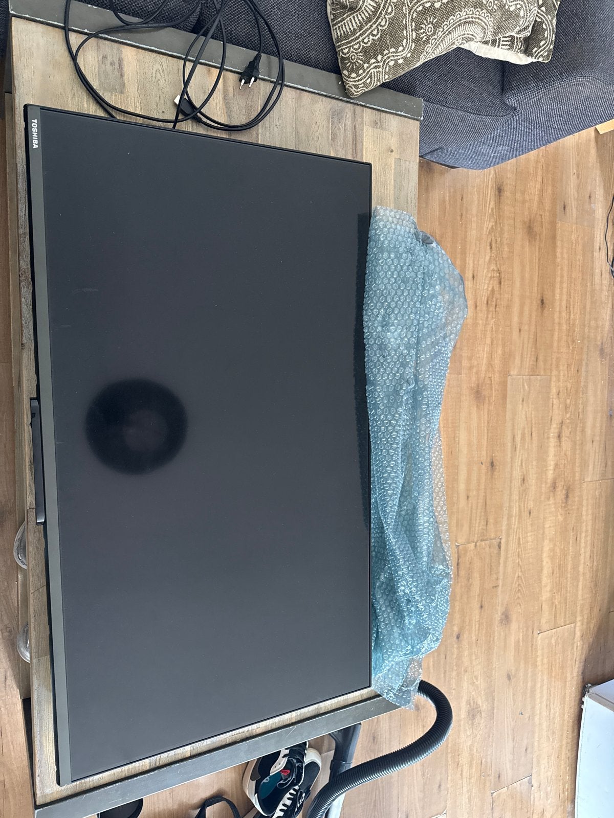Toshiba 40 inch Full HD LED-LCD TV 50Hz - Zo goed als nieuw, Ophalen, 50 Hz, Zo goed als nieuw, 100 cm of meer