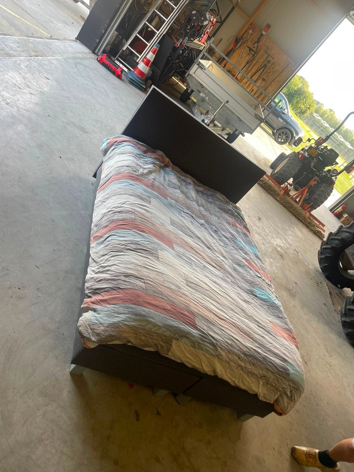 Boxspring bed, Antiek en Kunst, Ophalen