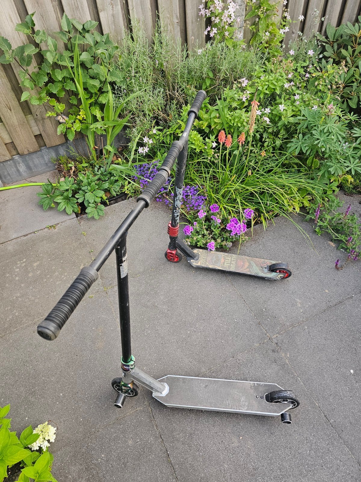 Twee Oxelo freestyle stuntsteps te koop – los of samen, Fietsen en Brommers, Ophalen, Gebruikt, Gewone step, Onbekend