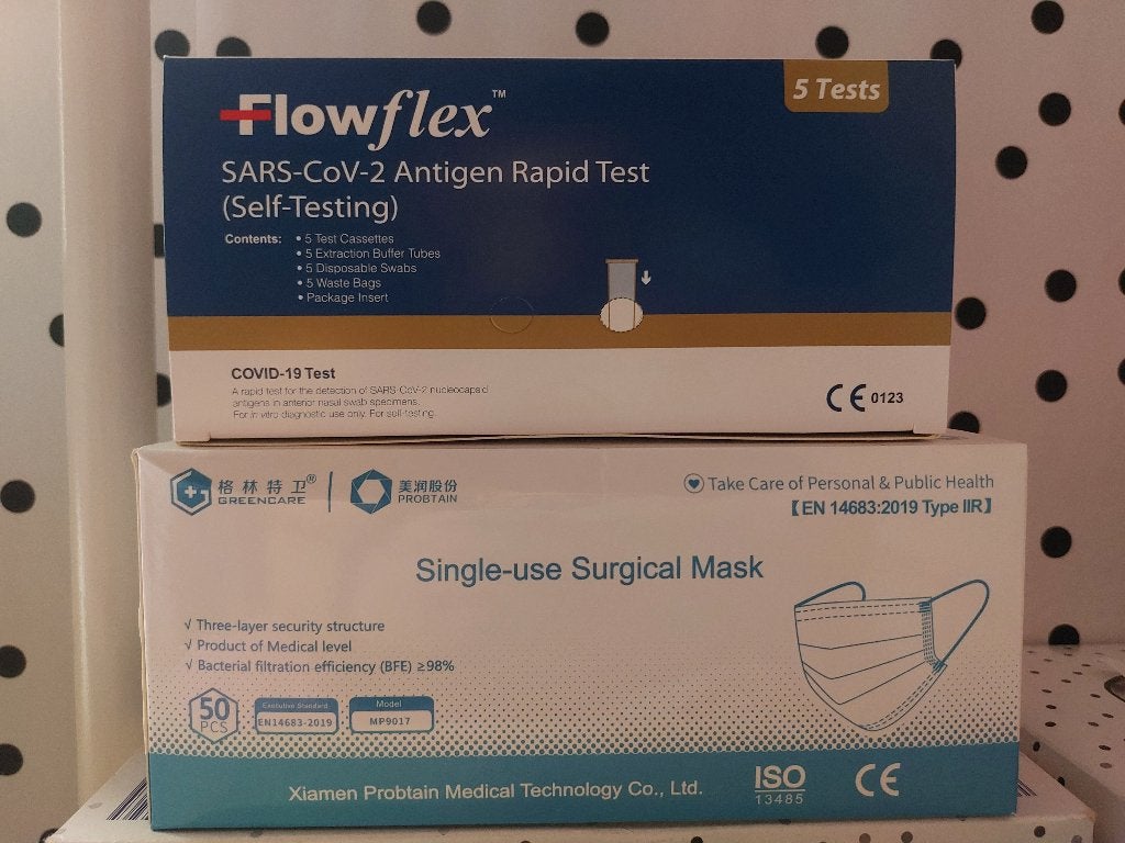 GRATIS ophalen: Flowflex covid zelftesten & Mondmaskers, Diversen, Ophalen, Nieuw