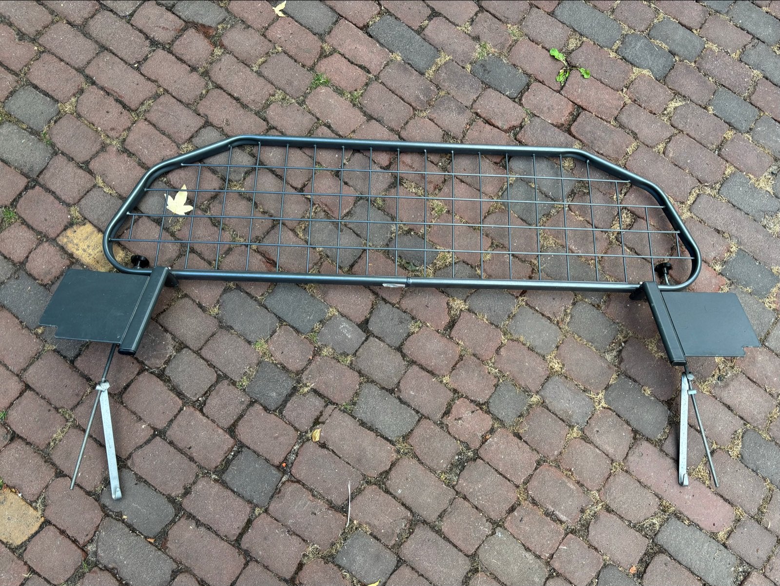 Hondenrek Travall voor Volkswagen Golf 7, Ophalen, Gebruikt