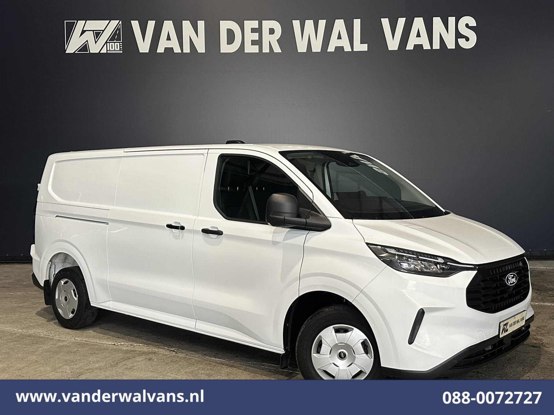Ford Transit Custom 2.0 TDCI 136pk L2H1 Euro6 Airco | Camera, Auto's, Bestelauto's, Voorwielaandrijving, LED verlichting, 4 cilinders