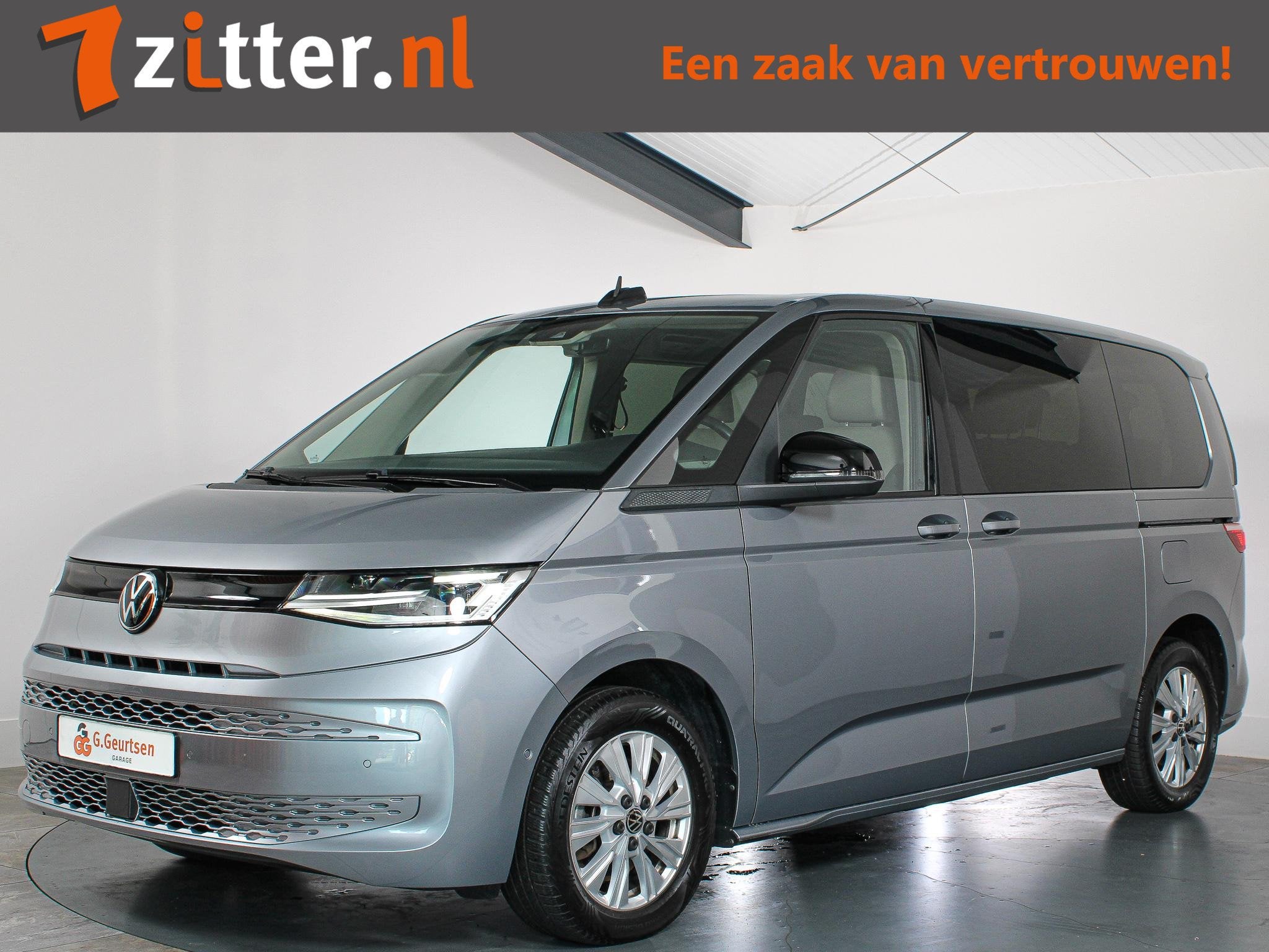 Volkswagen Multivan 1.4 eHybrid L1H1 Style, 7-Persoons, Trek, Auto's, Gebruikt, 7 stoelen, Hybride Elektrisch/Benzine, 1600 kg