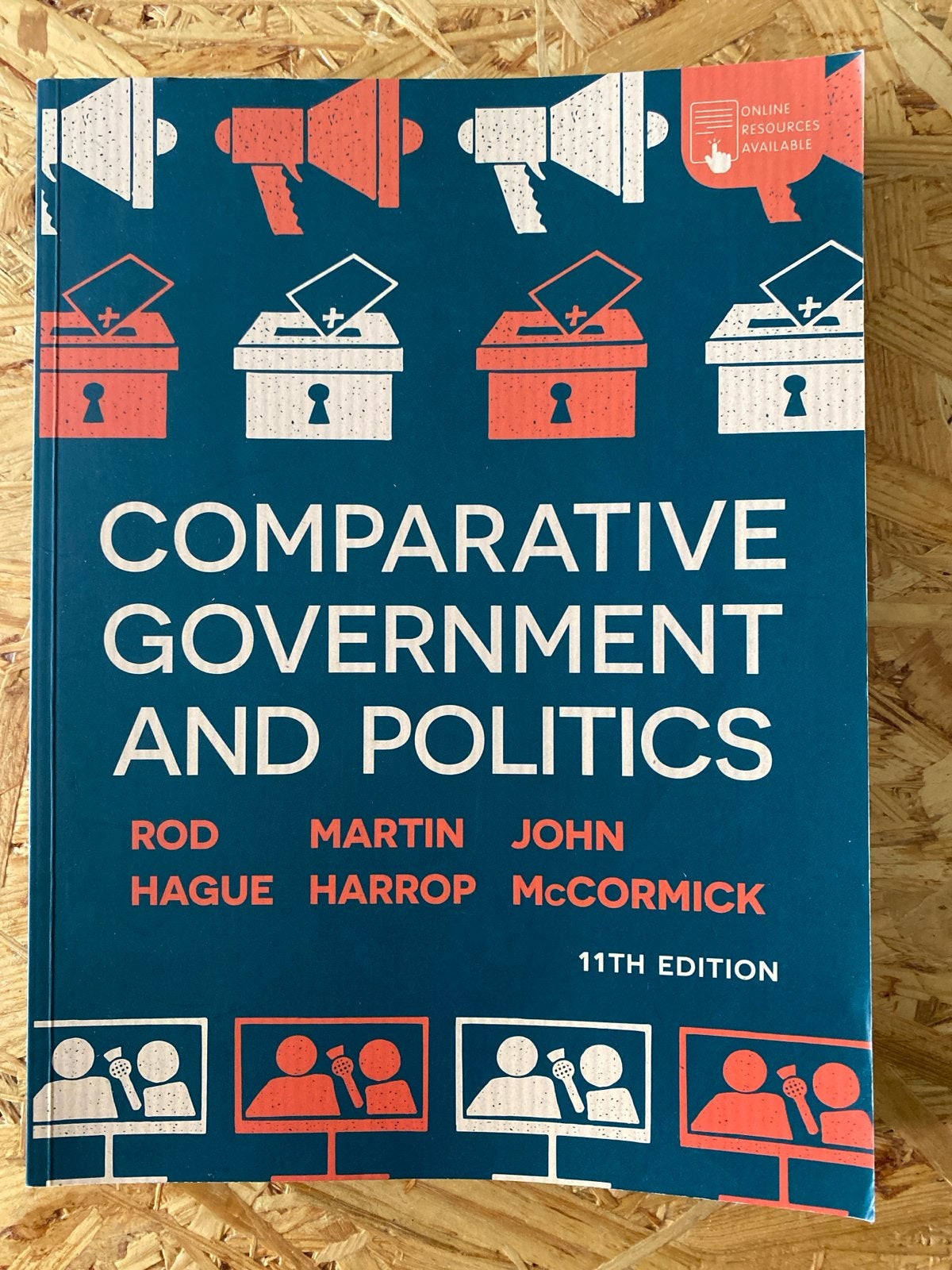 Comparative Government and Politics - 11e editie, Ophalen of Verzenden, Zo goed als nieuw, Politiek en Staatkunde, Wereld
