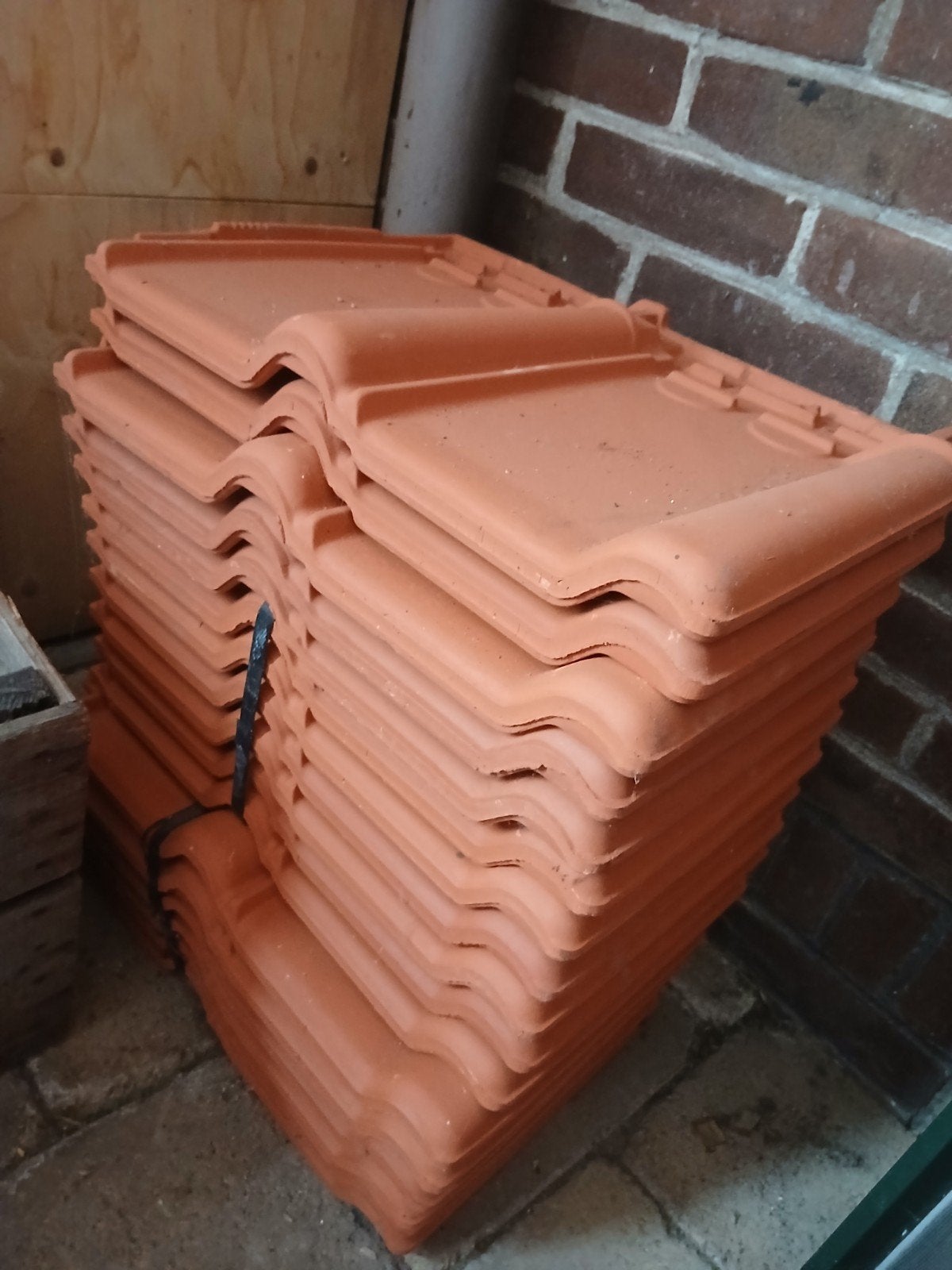 Nelskamp dubbele dakpan 28 stuks - Steenrood, Doe-het-zelf en Verbouw, Dakpannen en Dakbedekking, Ophalen, Steen of Klei, Nieuw