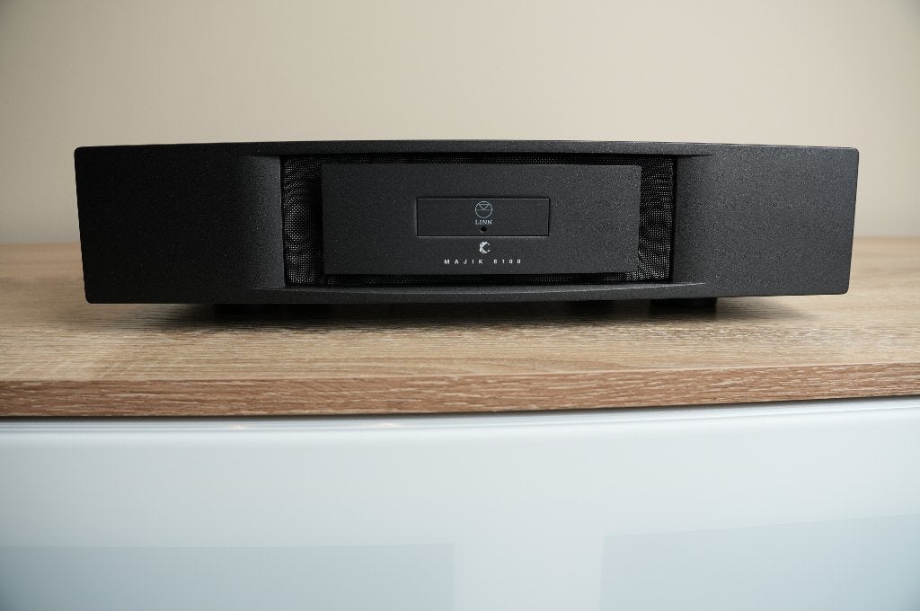 Linn Majik 6100/1 6x100watt chakra eindversterker, Ex-Demo, Overige merken, 70 watt of meer, Ophalen of Verzenden, Zo goed als nieuw
