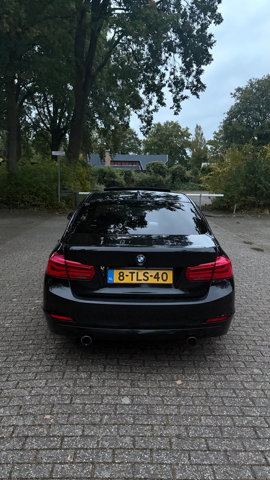BMW 3-Serie 335i 3.0 AUT, Auto's, Automaat, Achterwielaandrijving, Zwart, Geïmporteerd