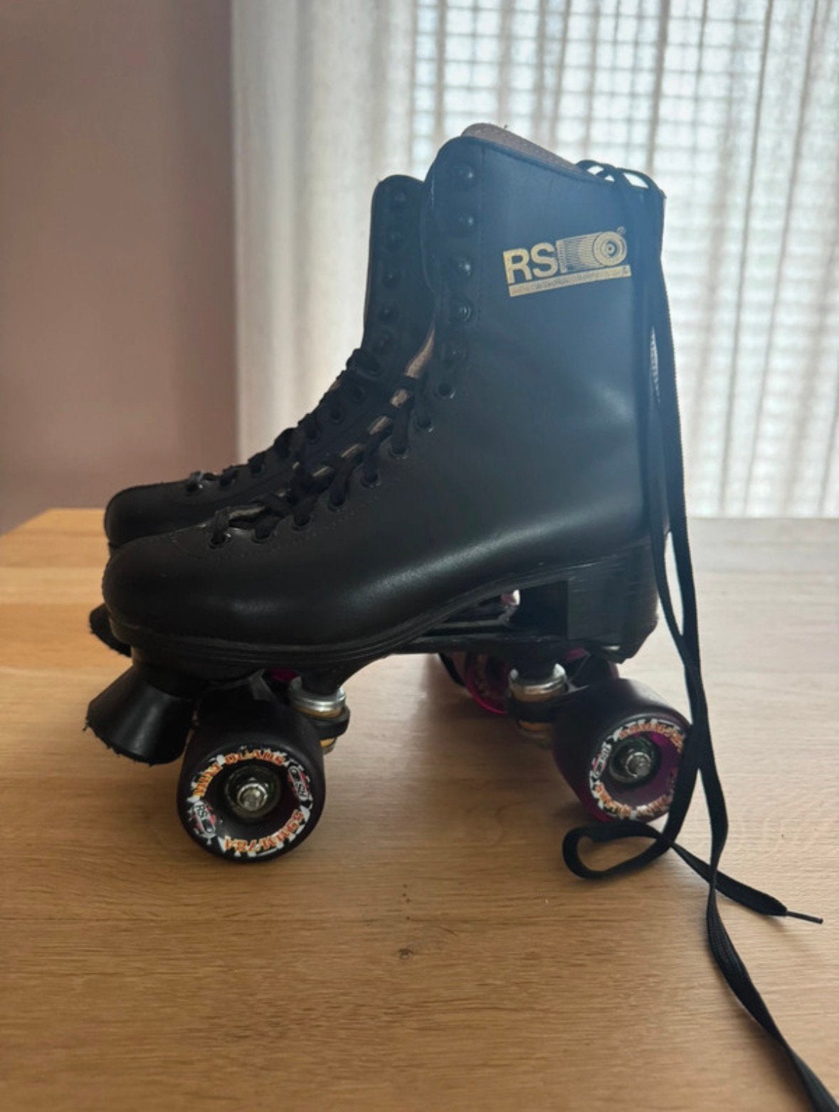 Retro RSI rollingskates maat 38 zwart, Gebruikt, Wielen of Lagers, Dames, Ophalen