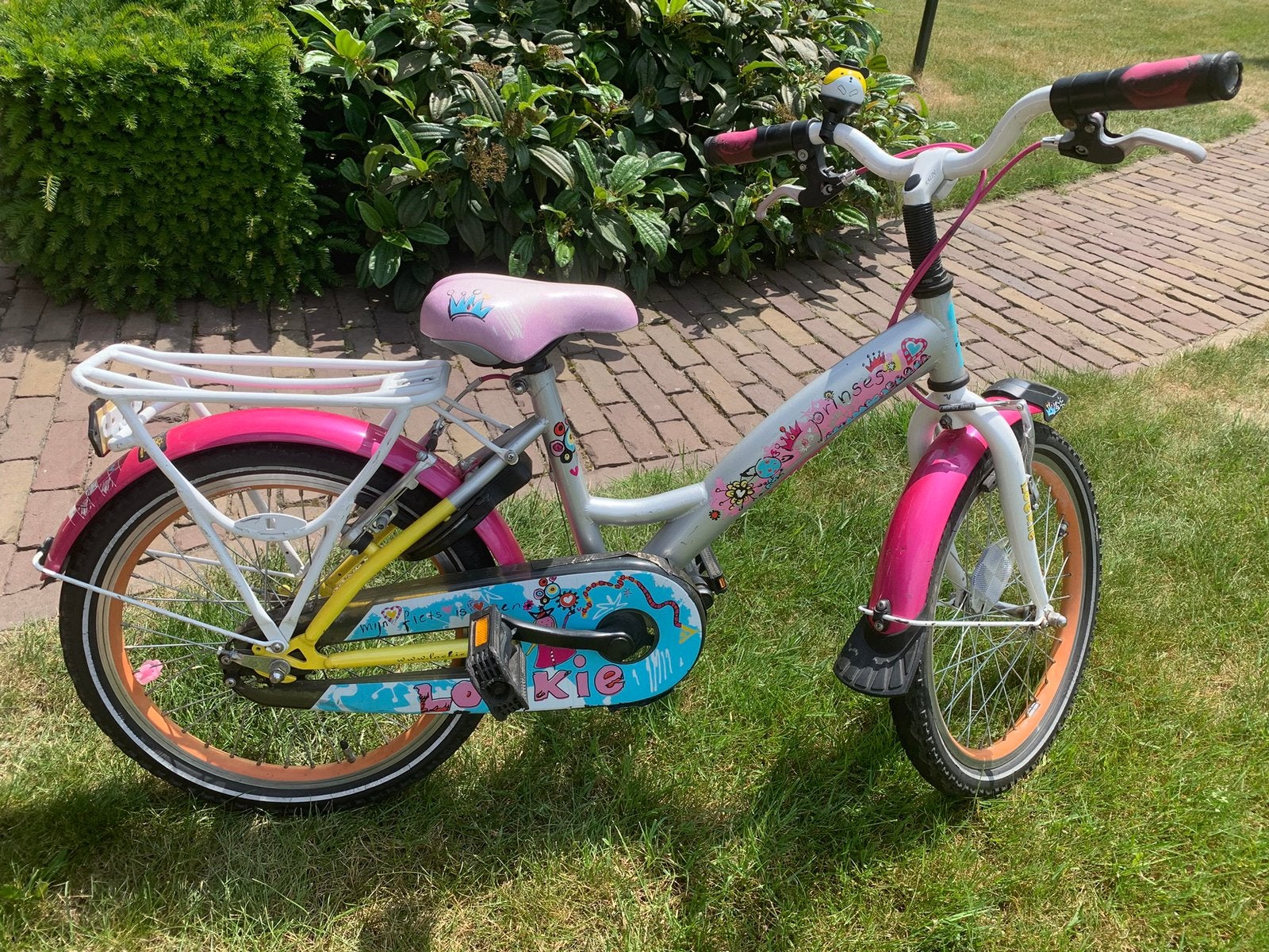 Loekie Meisjesfiets 18 inch, Ophalen, Zijwieltjes, Velgrem, 16 tot 20 inch
