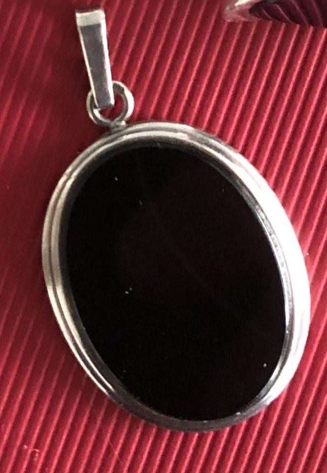 2 onix zilveren ringen en 1 zilveren onix hanger, Ophalen, Gebruikt, Overige voorstellingen, Met edelsteen