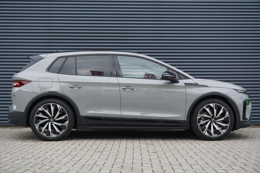 Skoda Elroq 85 286pk Sportline | Trekhaak Wegklapbaar | Acht, Auto's, Skoda, Automaat, 12 maanden, 82 kWh, 2019 kg