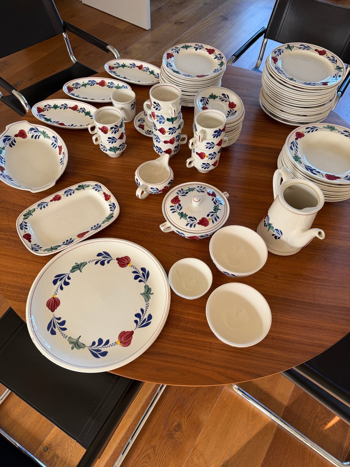 Groot Boerenbont servies, Keramiek, Landelijk/Boerenbont, Ophalen of Verzenden, Zo goed als nieuw
